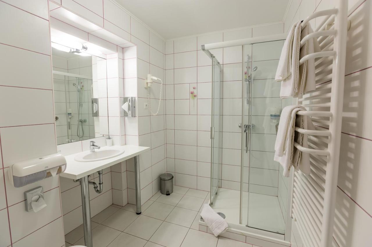 Pannonia 1893 Premium Hotell Sopron Exteriör bild
