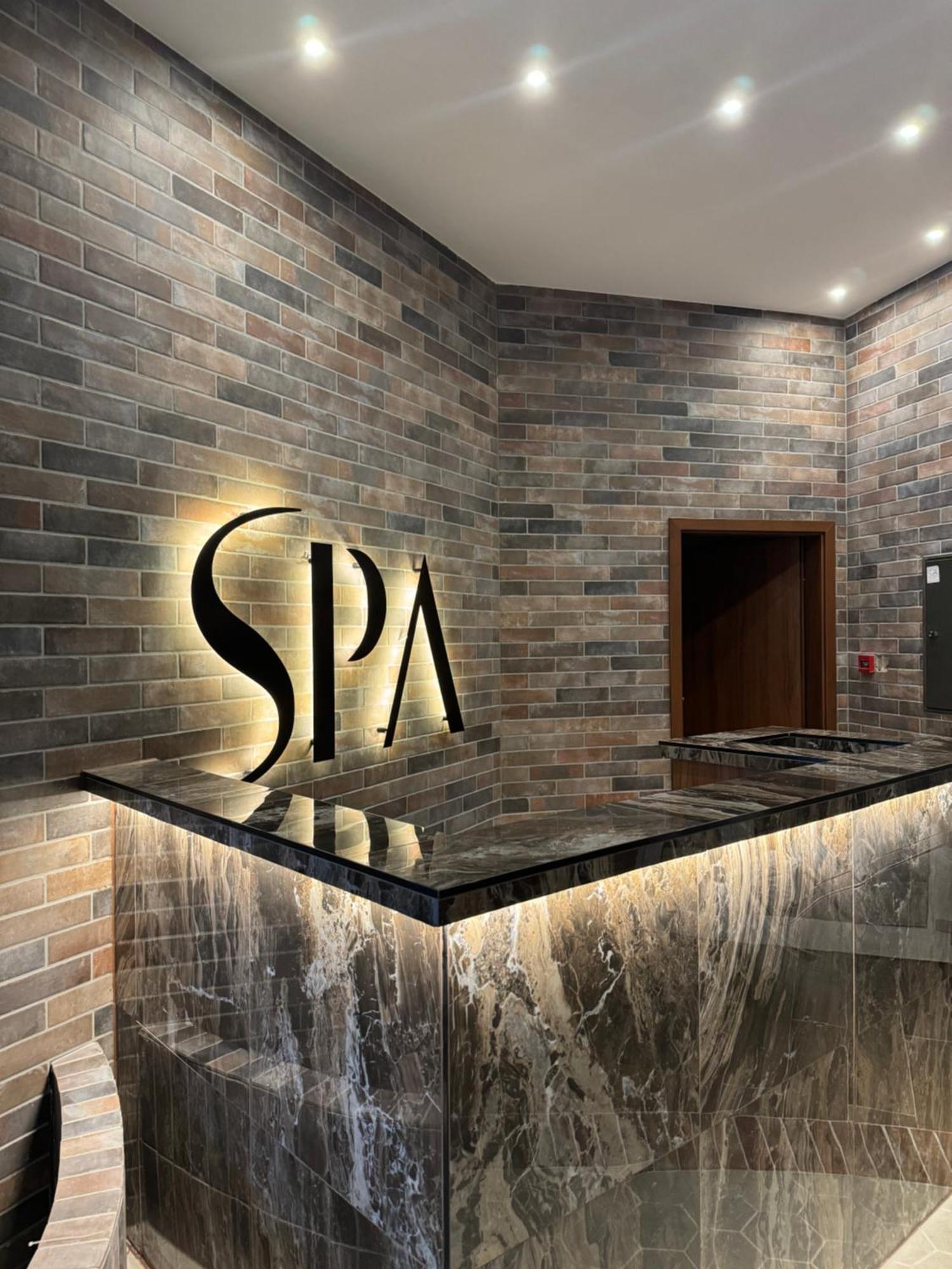 Pannonia 1893 Premium Hotell Sopron Exteriör bild